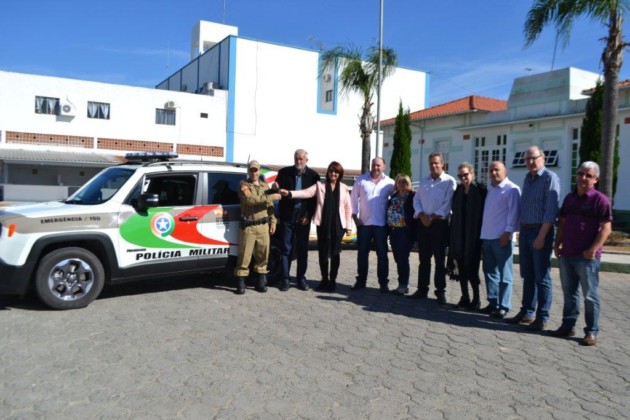 entrega viatura PM 23