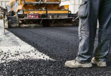 Prefeitura de Urussanga alerta moradores do bairro Santa Luzia sobre regularização do esgoto durante obras na SC-108