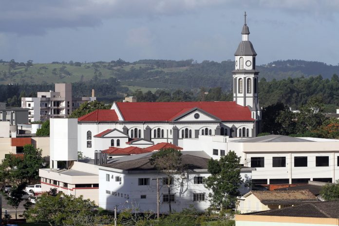 dnlburigo_aniversario-morro-da-fumaca-57-anos-IGREJA-4
