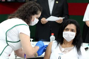 Início da vacinação Jhulian Pereira 2