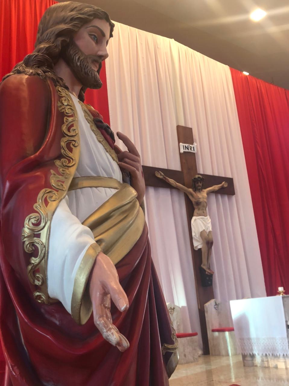 Mosaico no Altar Central Santuário SCMJ 8