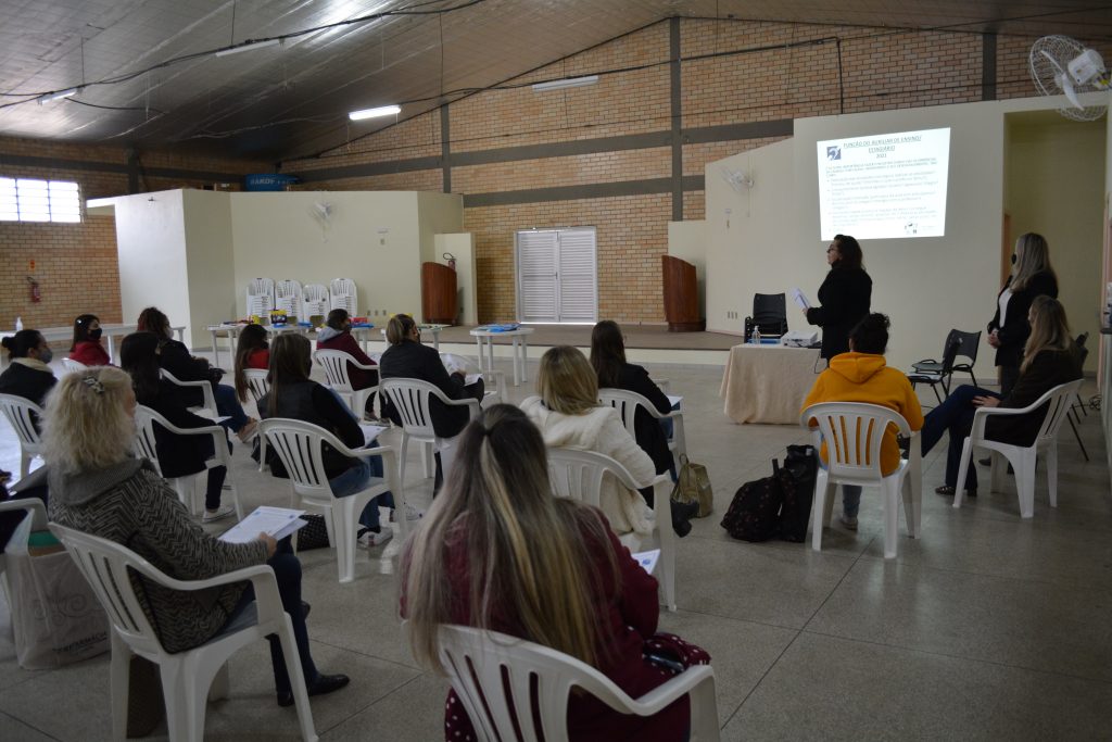 16 06 2021 Formacao profissionais da educacao 40