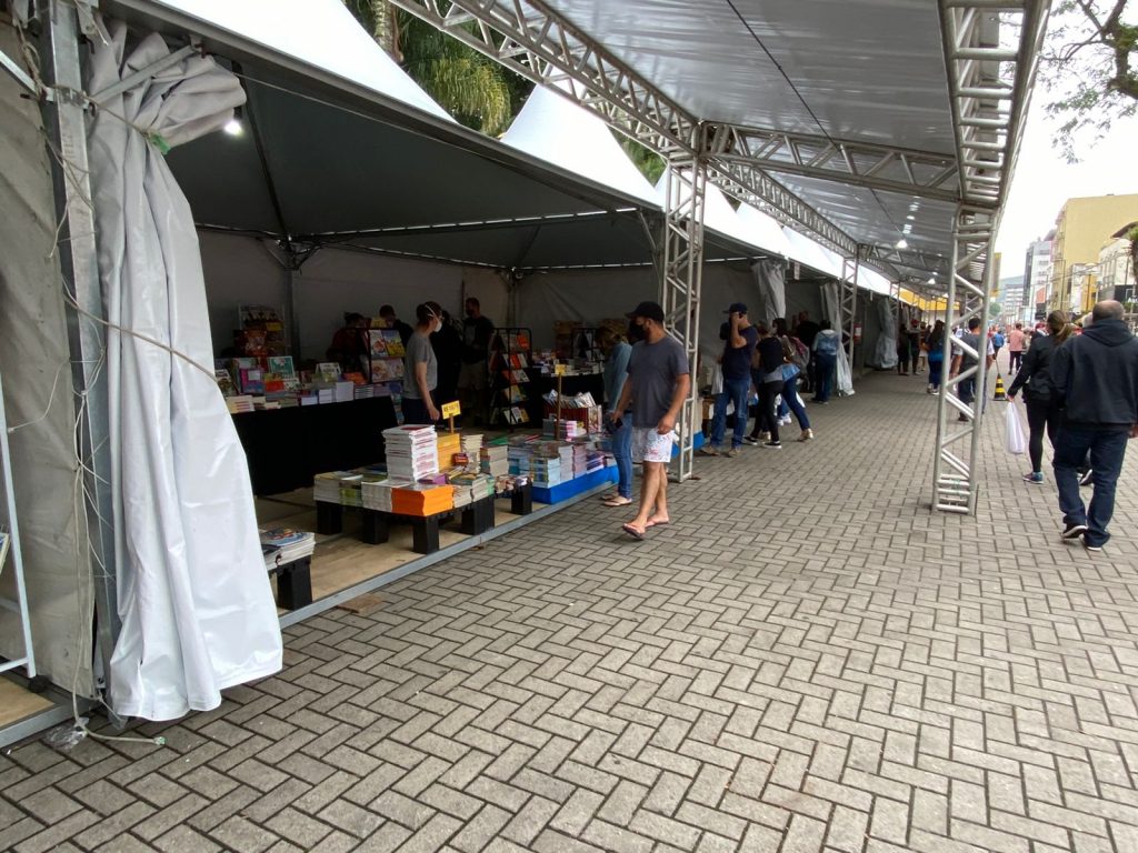 Feira do Livro Fotos Ana De Mattia 6