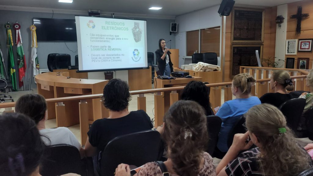 ACS Coleta Seletiva Por Ana Paula Nesi 2
