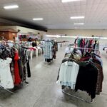 Brechó beneficente da Apae de Urussanga oferece variedade de itens com preços acessíveis