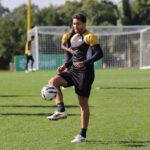 Eduardo Baptista testa duas formações para o clássico contra o Avaí