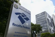 Receita paga nesta terça maior lote de restituição do IR da história