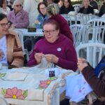 Mais de 370 participantes dos Grupos de Mães se reúnem na praça Anita Garibaldi