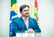 Deputado acompanha situação da Ponte Anita Garibaldi e cobra transparência nos reparos