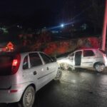 Dois motoristas ficam feridos após colisão entre dois carros, em Urussanga