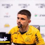 Criciúma avalia renovação de Leo Mana após Marcinho sofrer lesão