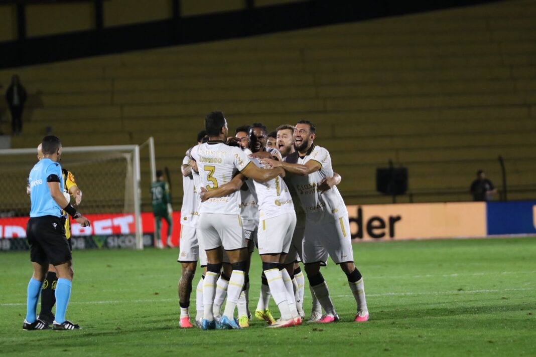 Foto: Celso da Luz/CEC