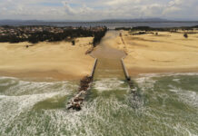 Entraves burocráticos atrasam dragagem do Canal da Barra do Camacho, afirma prefeito