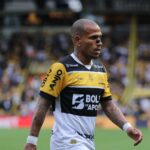 Criciúma deve ter o retorno de três titulares contra o Fortaleza; Luciano Castán é dúvida