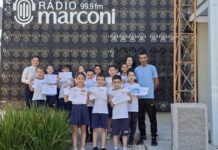 Alunos da Escola Lucas Bez Batti visitam a Rádio Marconi e conhecem os bastidores da emissora