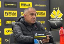 Eduardo Baptista está fora do Criciúma