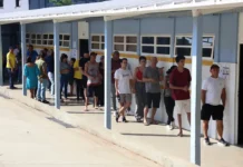 Zanin manda ampliar horário de votação até as 19h em todo o país