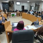Saúde, obras públicas e manutenção marcam debates na Câmara de Urussanga